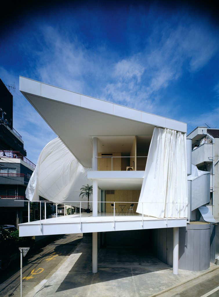 Curtain Wall House, Tokyo 1995